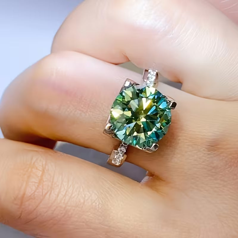 S925 silver 5ct green moissanite ox head ring