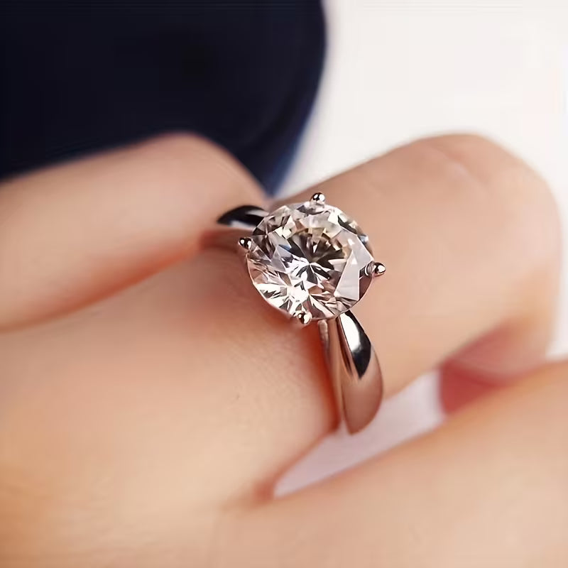 925 Sterling Silver Moissanite Adjustable Ring